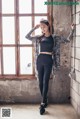 Beautiful Yoon Ae Ji poses glamor in gym fashion photos (56 photos) P5 No.1e3b12